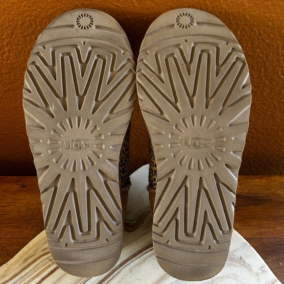 Ugg “Ultra Mini Speckles” Boots Women’s Size 7 EUC! - Picture 8 of 8